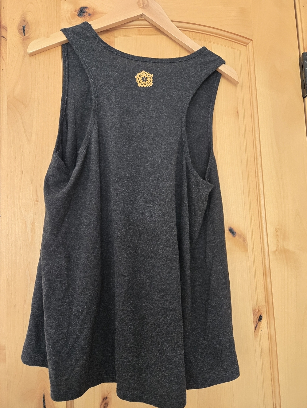 NATURAL LIFE Black Tank Top with Colorful "Do What You Love" Graphic XL - Picture 3 of 4
